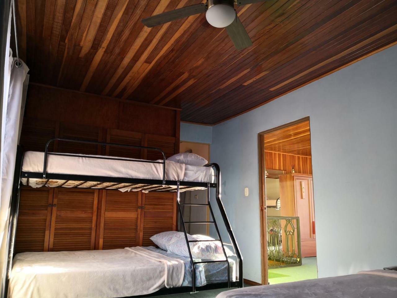 Vida Tropical Bed and Breakfast Αλαχουέλα Εξωτερικό φωτογραφία
